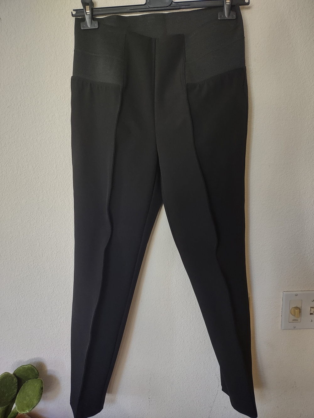 Lafayette 148 New York Black Slim Tapered Ponte Pants